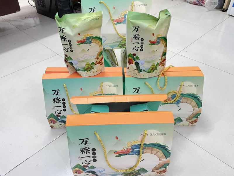 端午節(jié)發(fā)粽子嘍！